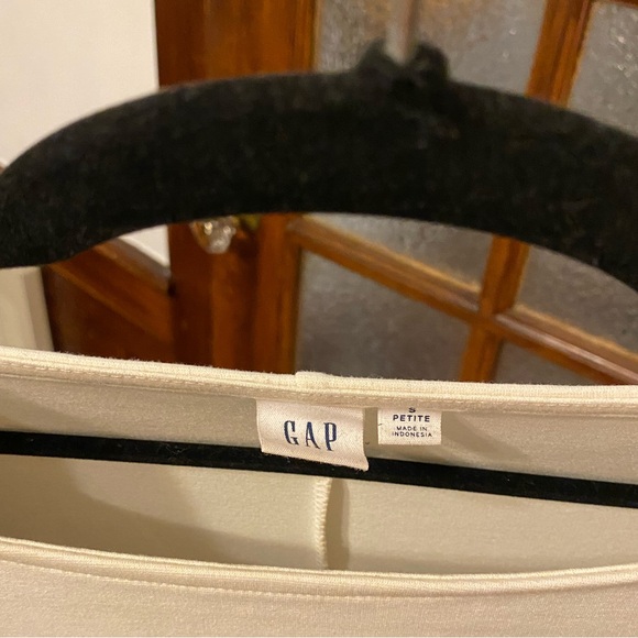 Gap B/W Block Mid-Length Shift Dress - Picture 4 of 6